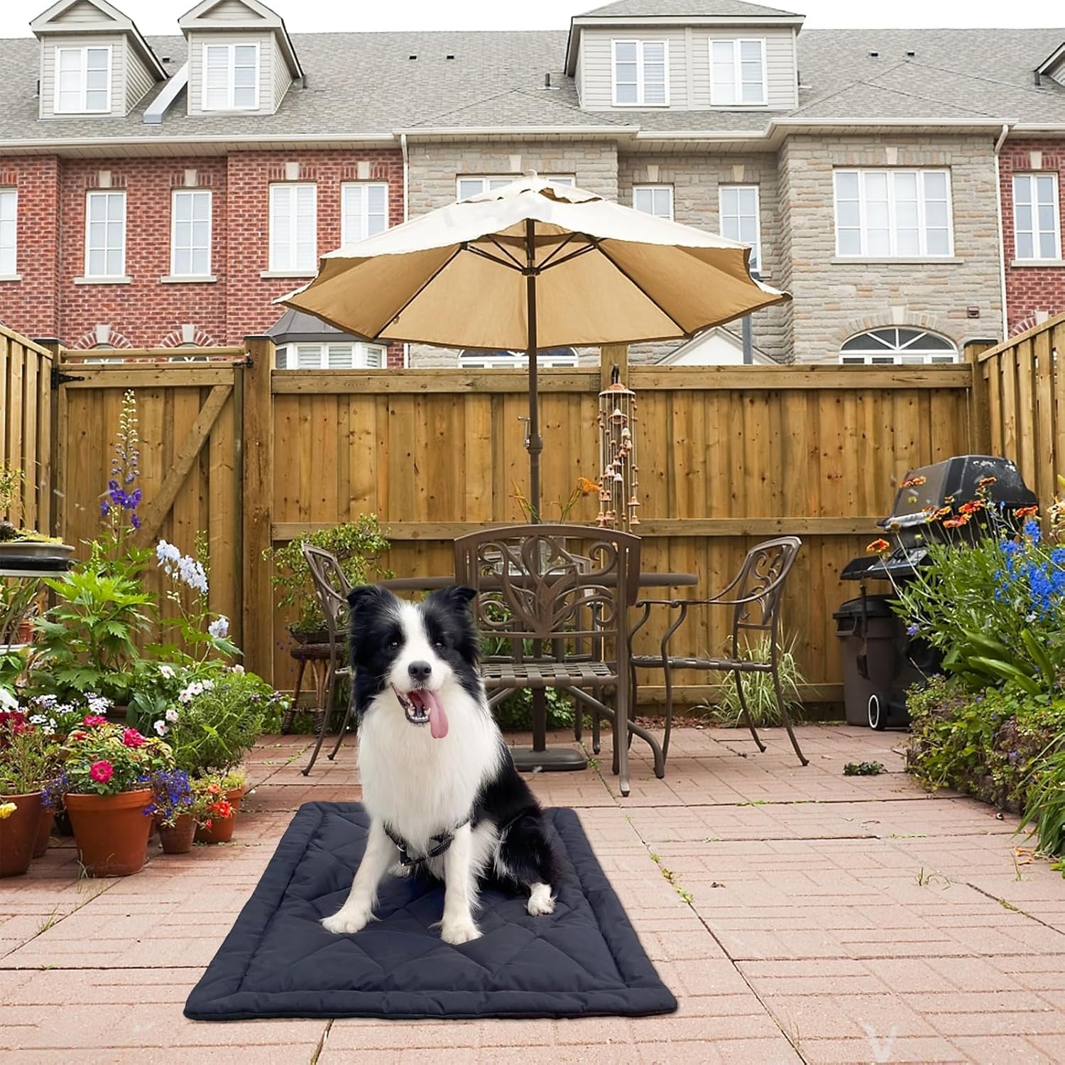 Rollup Camping Outdoor Dog Bed,Portable Dog Travel Mat with Carry Handles for Medium Large Dogs Waterproof Washable Pet Pad,42 * 28”Dark Blue